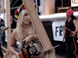    Femen     - GOGBOT           