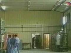 Наблюдатели ООН на оружейном заводе в Ираке. Кадр ТК "Россия", ярхив