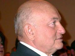 Мэр Москвы Юрий Лужков, фото Юлии Вишневецкой, Лента.Ру Мэр Москвы Юрий Лужков, фото Юлии Вишневецкой, Лента.Ру