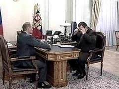 Владимир Путин и Владимир Устинов. Кадр ТК "Россия" Владимир Путин и Владимир Устинов. Кадр ТК "Россия"