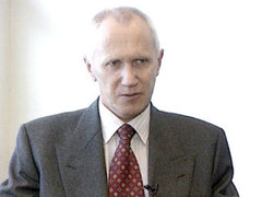 Евгений Адамов, кадр из досье Первого канала Евгений Адамов, кадр из досье Первого канала