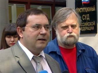 Борис Надеждин (слева). Кадр НТВ, архив