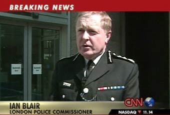 Йан Блэр. Глава лондонской полиции. Кадр телеканала CNN