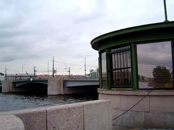 Тучков мост, фото с сайта kord.spb.ru