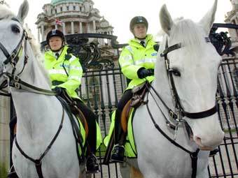Полицейские в Белфасте, фото с сайта psni.police.uk