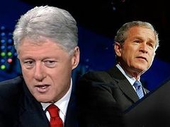 Билл Клинтон (кадр CNN) и Джордж Буш (фото с сайта Белого дома США) Билл Клинтон (кадр CNN) и Джордж Буш (фото с сайта Белого дома США)