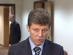 Полпред президента в Южном федеральном округе Дмитрий Козак, кадр Первого канала Полпред президента в Южном федеральном округе Дмитрий Козак, кадр Первого канала