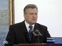 Президент Польши Александр Квасьневский. Кадр телеканала НТВ, архив Президент Польши Александр Квасьневский. Кадр телеканала НТВ, архив