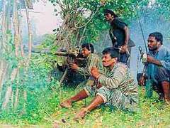 Боевики группировки "Тигры освобождения Тамил-Илама", фото с сайта eelam.tamilpower.com Боевики группировки "Тигры освобождения Тамил-Илама", фото с сайта eelam.tamilpower.com