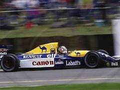 Найджел Мэнселл за рулем болида Williams-Renault образца 1992 года. Фото Schlegelmilch Photography Найджел Мэнселл за рулем болида Williams-Renault образца 1992 года. Фото Schlegelmilch Photography
