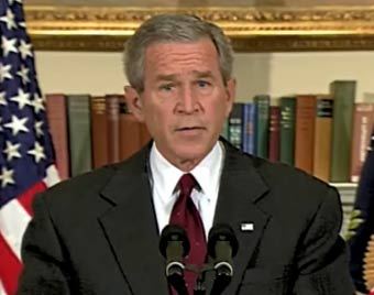 Джордж Буш во время радиообращения 17 декабря 2005 года. Съемки CNN