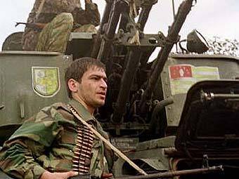 Абхазский военный. Архивное фото Reuters.