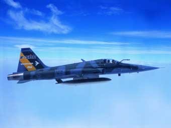  F-5  .   Embraer