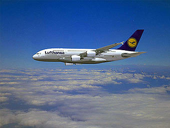   Lufthansa.  AFP