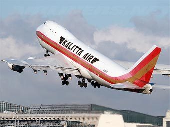 Boeing 747  Kalitta Air.    airliners.net