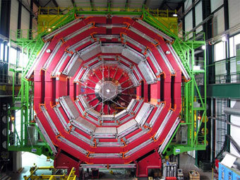    .  CERN