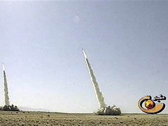 Ракетные испытания в Иране. Кадр местного телевидения, переданный в эфире CNN