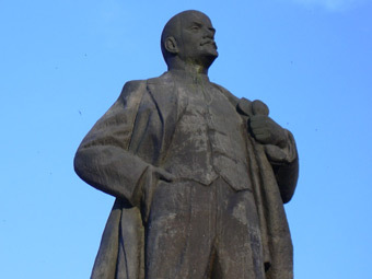 Памятник Ленину. Фото Таловера В.А. с сайта monulent.ru