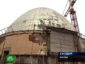 Московский планетарий на реконструкции. Кадр телеканала НТВ