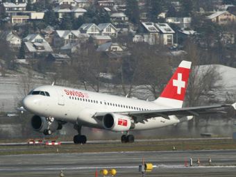 A319  Swiss Air.  Markus Burkhard   wikimedia.org