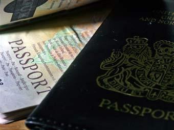 Британские паспорта. Фото ©AFP