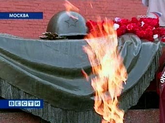 Могила Неизвестного солдата. Кадр телеканала "Россия"