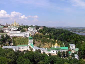 Панорама Киево-Печерской лавры. Фото пользователя Parfeniy с сайта wikipedia.org