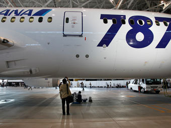 Boeing 787  ANA. : Toru Hanai / Reuters