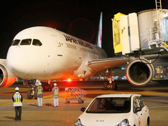 Boeing 787  Japan Airlines. : Reuters