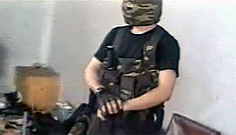 Террористы в школе Беслана. Кадр телекомпании CNN