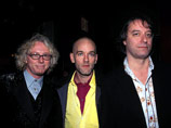        - R.E.M.      30       15  