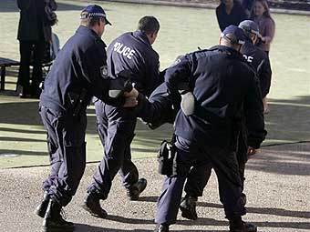   .  AFP