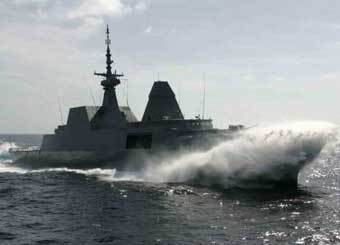  Formidable.    www.meretmarine.com