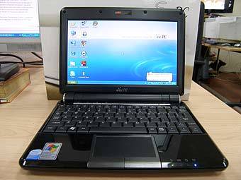8,9- Eee PC.  "."