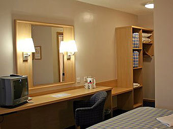     Travelodge.    milesfaster.co.uk