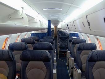   Pinnacle Airlines.    flightglobal.com